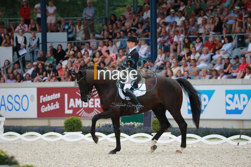 Muller-Lutkemeier_Fabregaz_Aachen 2018_SS7_1755.jpg